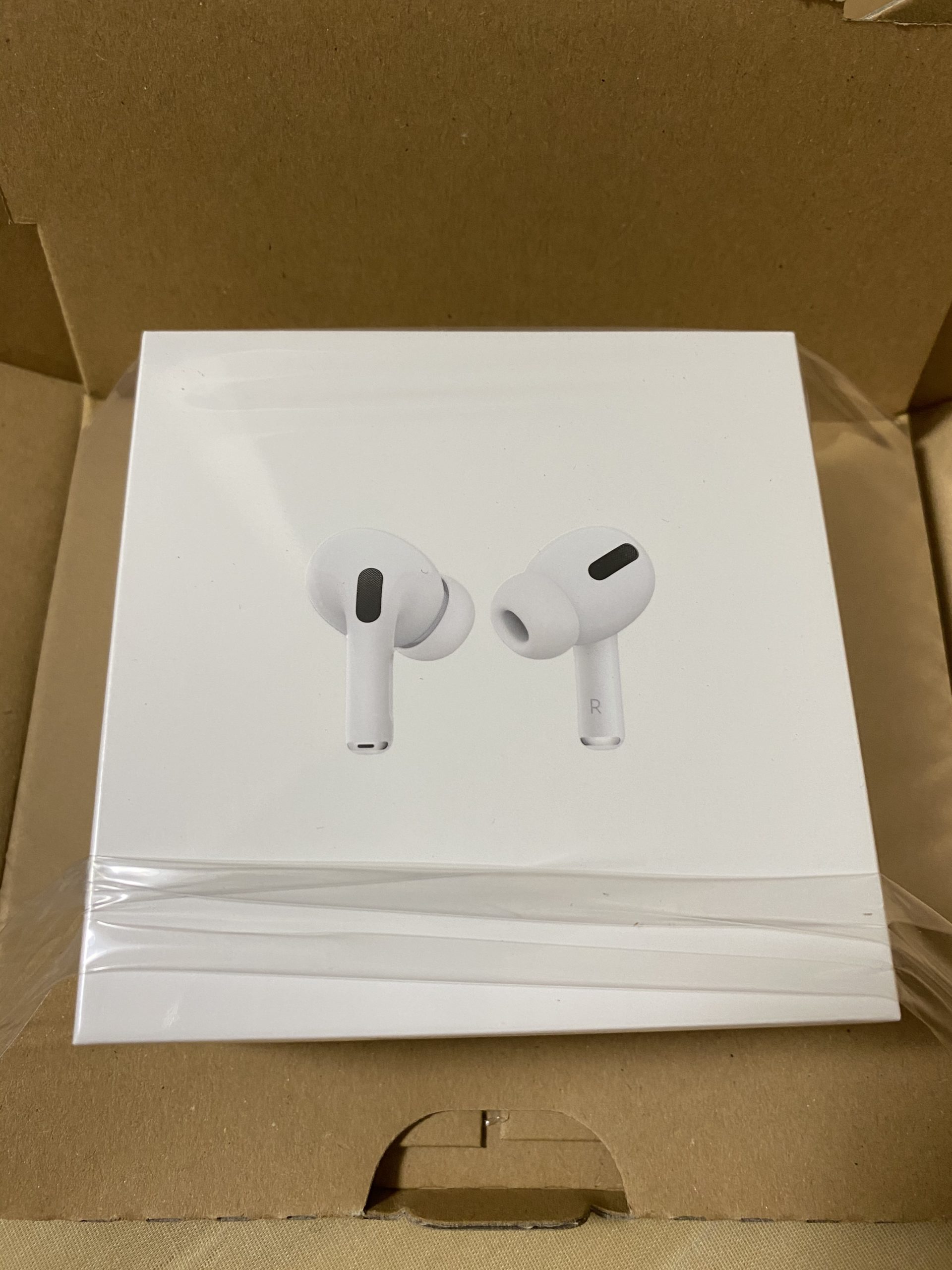 Apple - じぃ1008様専用 Apple Air Pods Proの+giftsmate.net